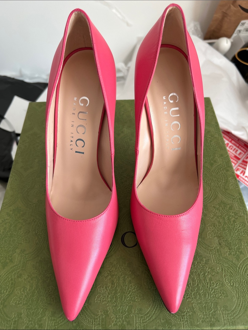 NIB $980 GUCCI Leather Malaga Kid Anita Pumps - Size 9 / 39 pristine condition